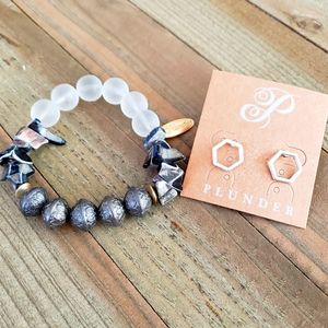 NIB Plunder Design silver earrings & bracelet set